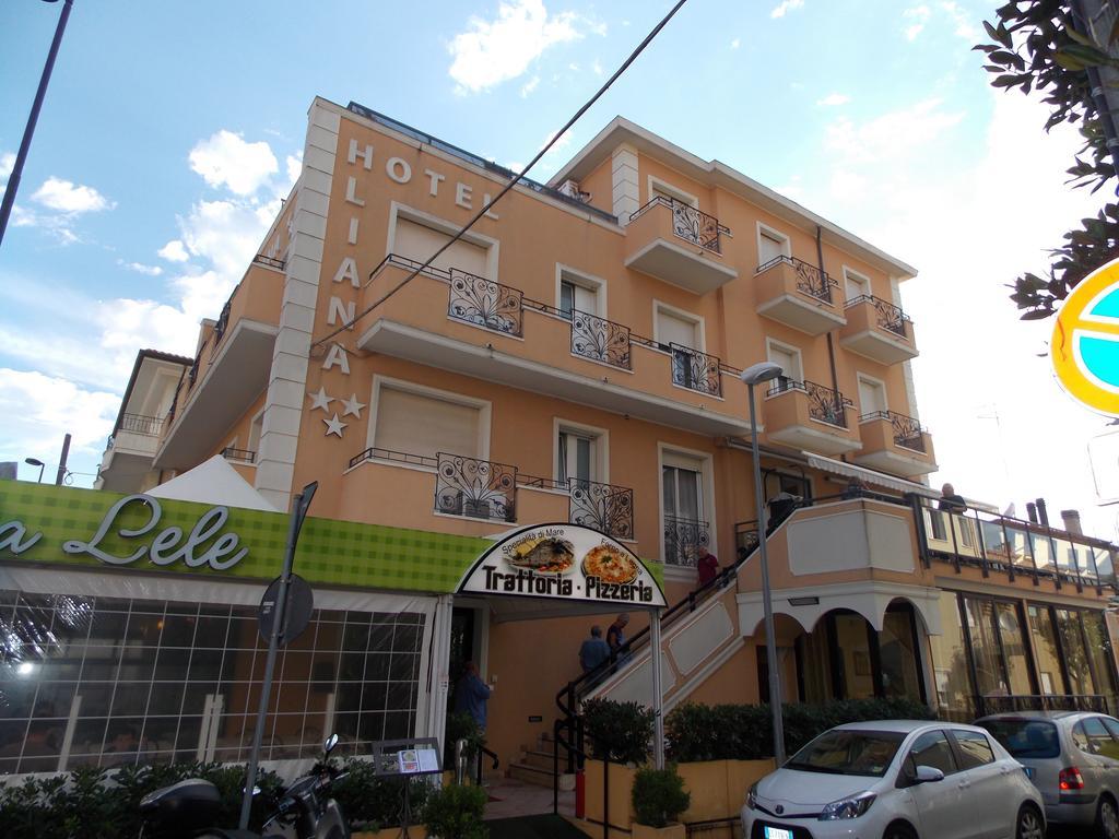 Hotel Liana Rímini Exterior foto